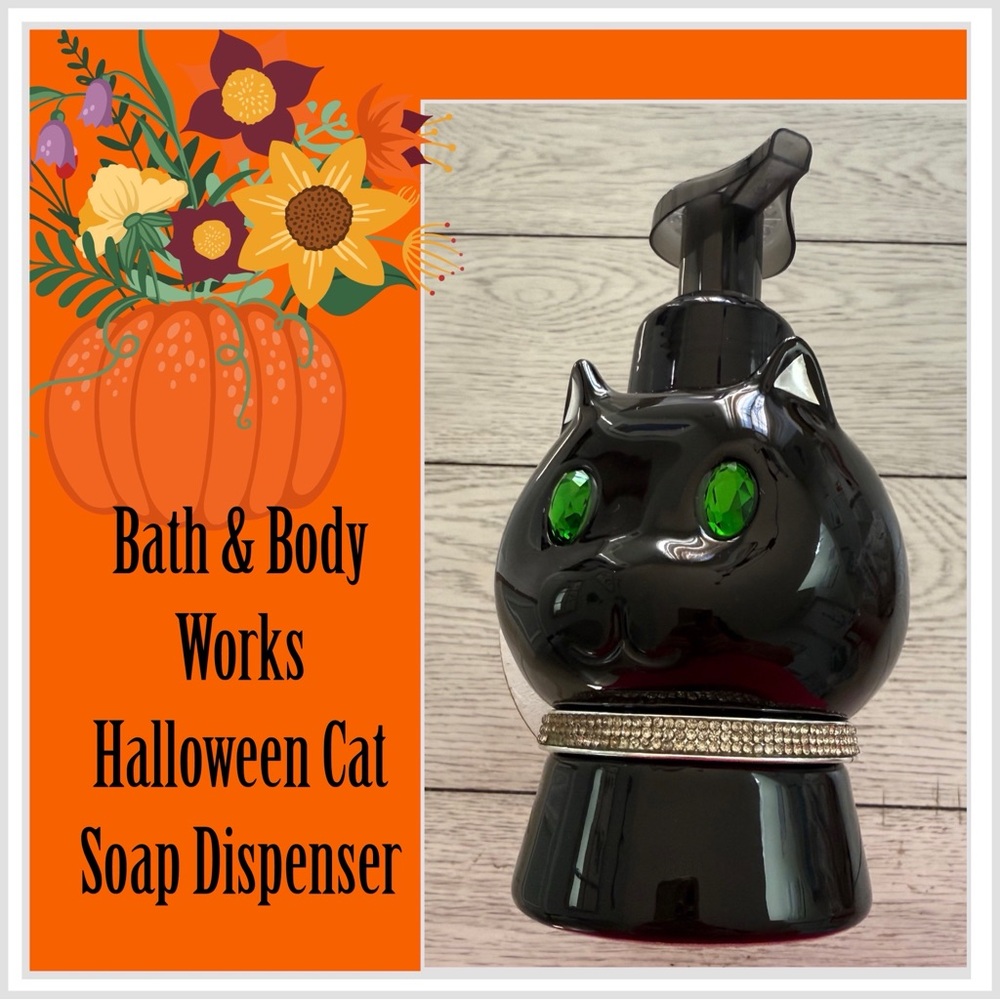 Bath & Body Works Halloween Cat Soap Dispenser - Black and Green NWT
